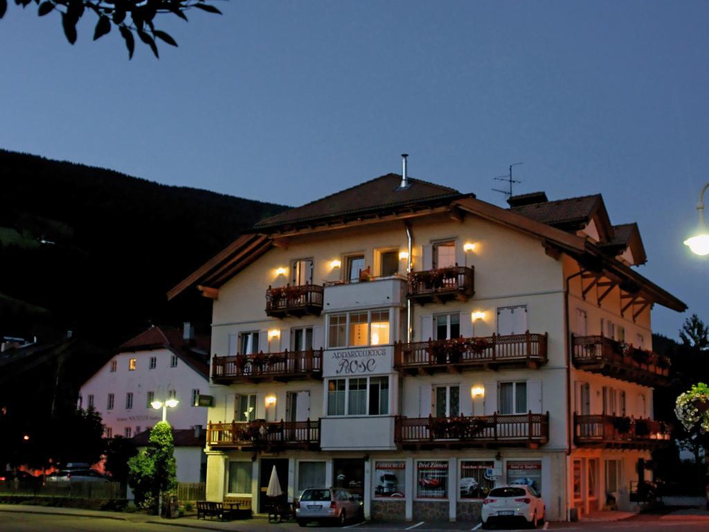 Residence Rose Innichen Kamer foto