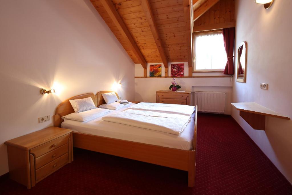 Residence Rose Innichen Buitenkant foto